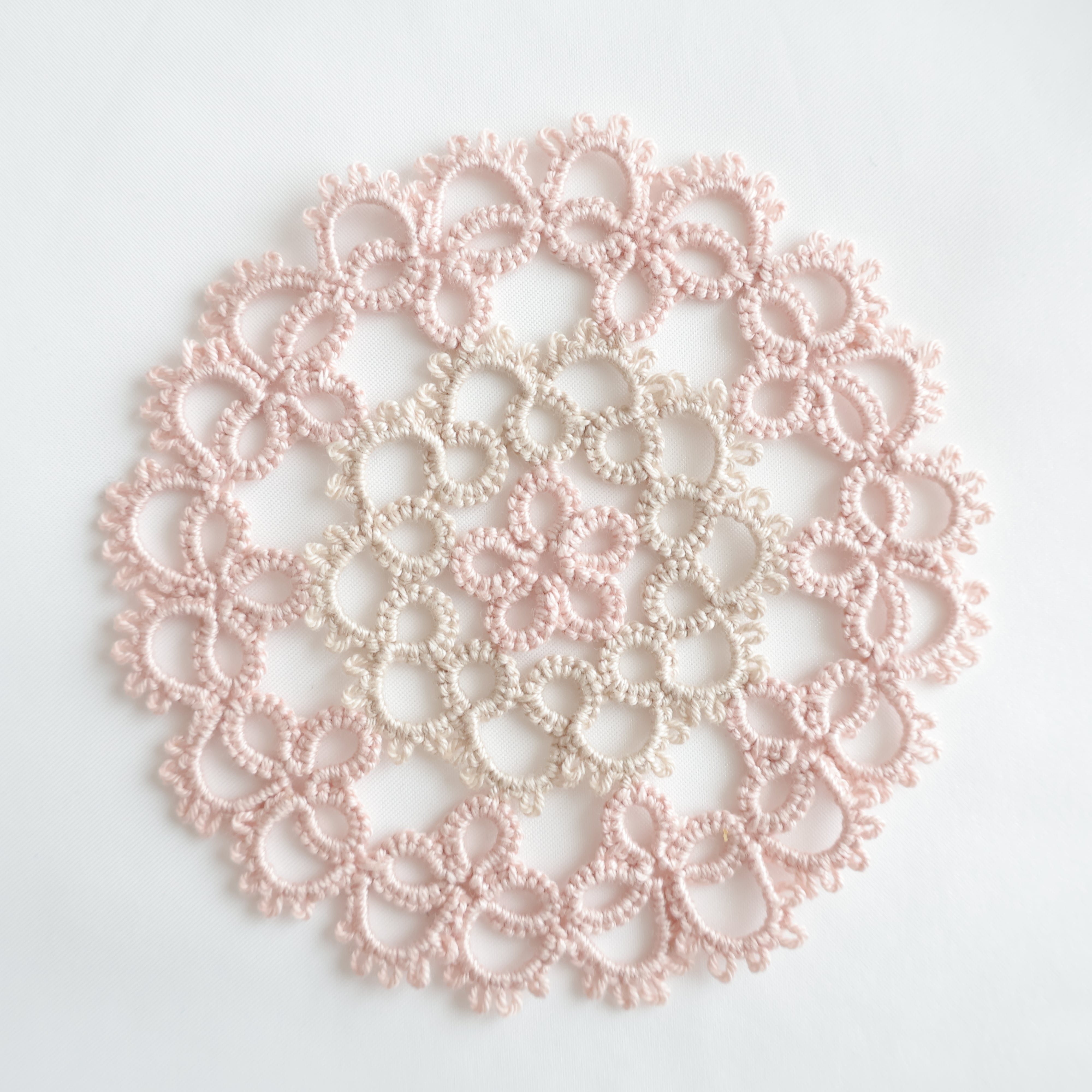 ドイリー】タティングレース ピンク×ベージュ | coral