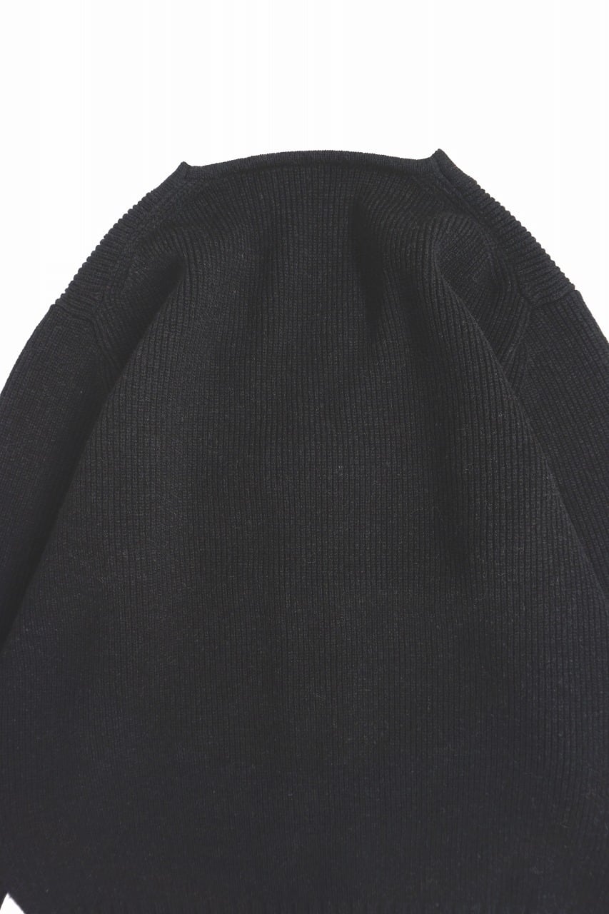 Hand Framed V-Neck C/D