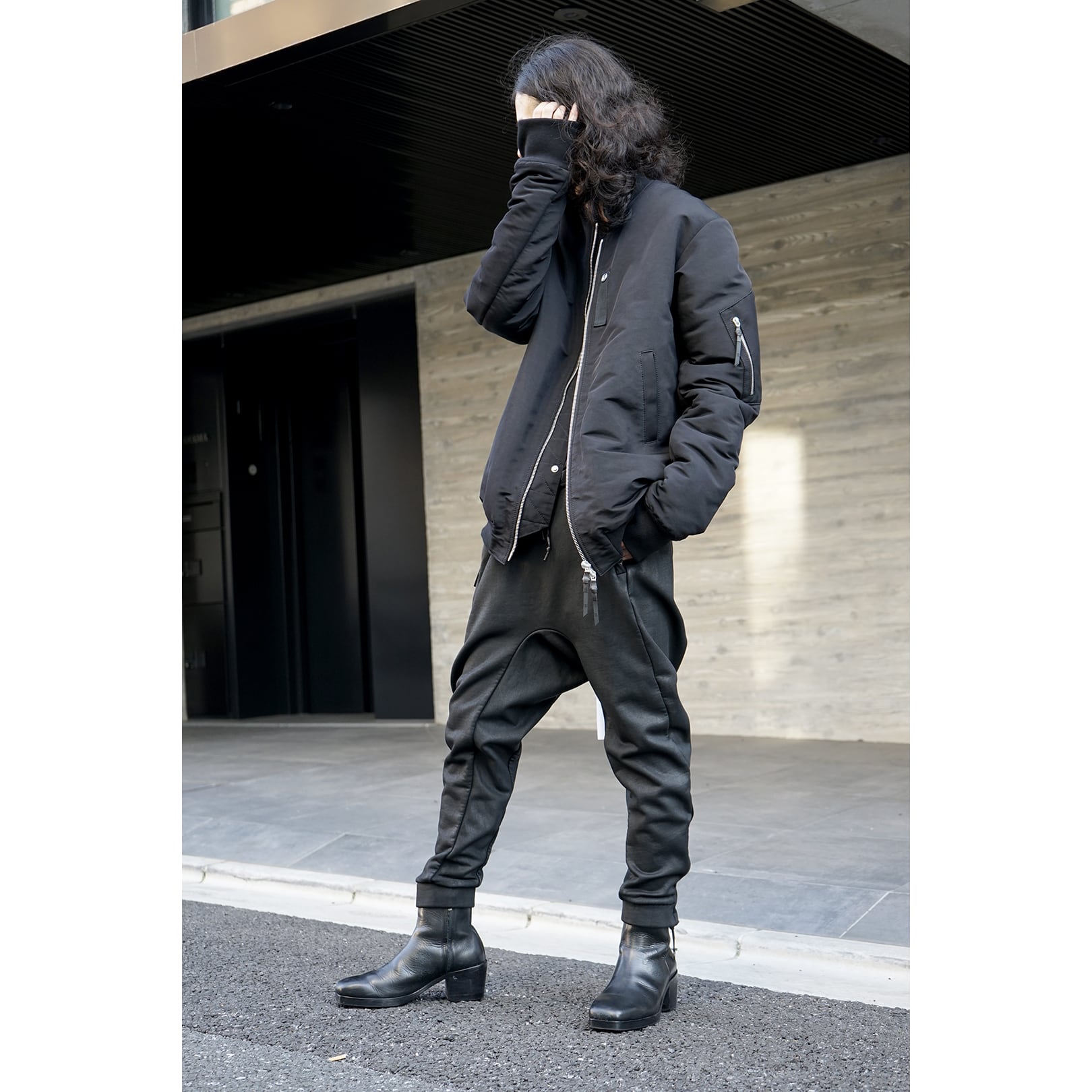 ボリスビジャンサベリBORIS BIDJAN SABERI