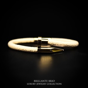 《PAJELON》White leather bracelet YG