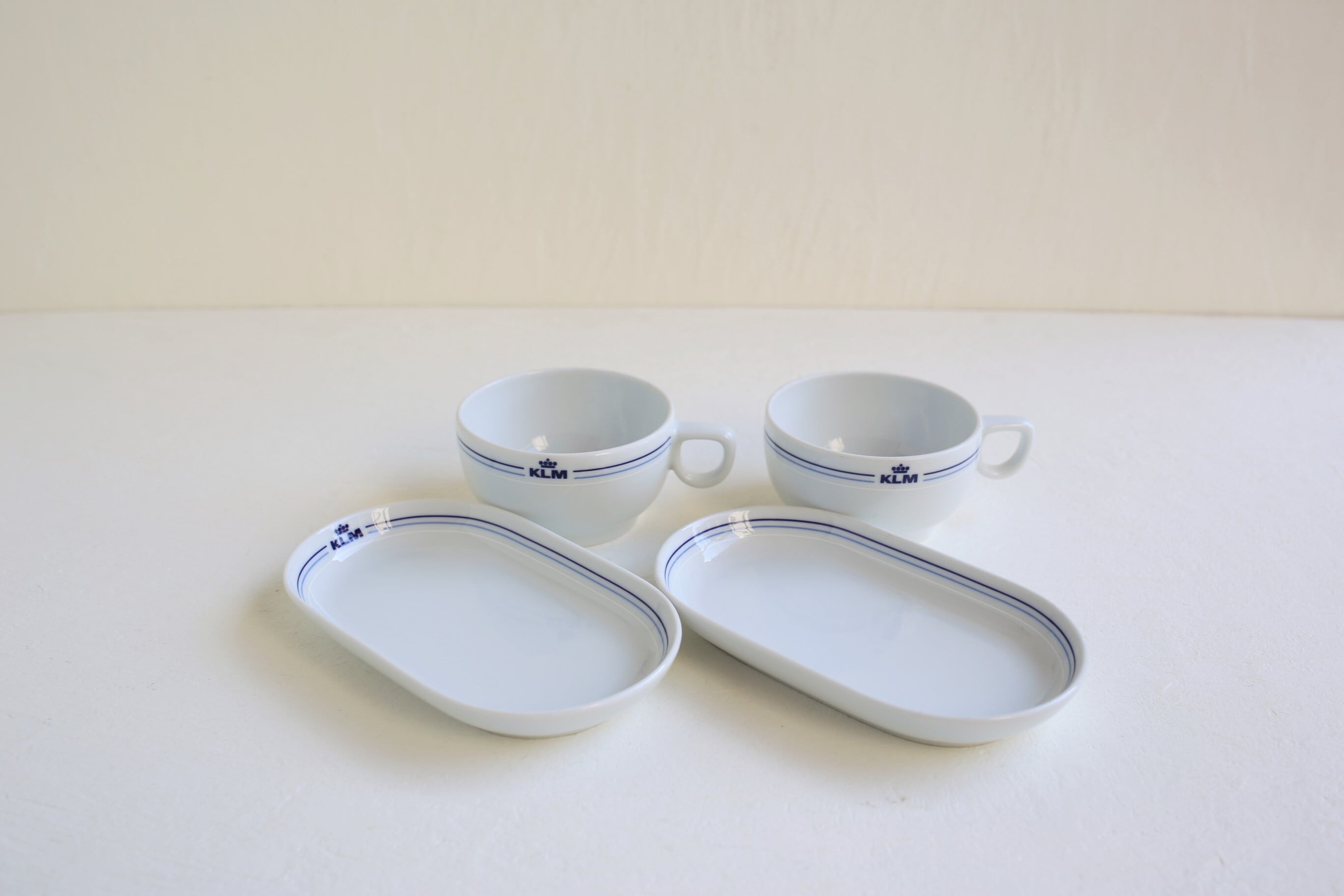 フランス アンティーク ヴィンテージ KLMオランダ航空 陶器 カップ&トレイ 計4点セット N-01235