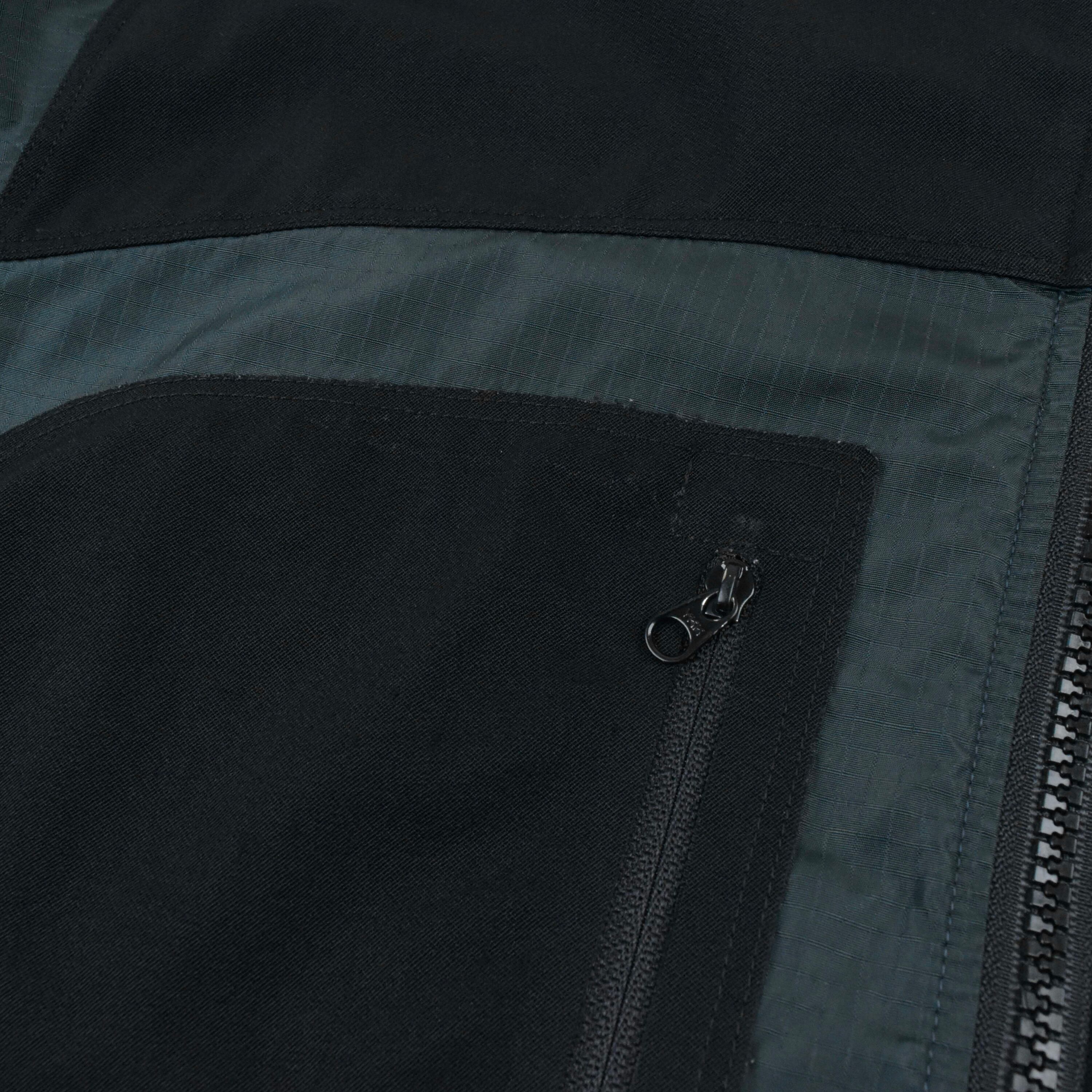 ARC'TERYX TAU LIGHT JACKET ''CINDER'' | PLAIRE