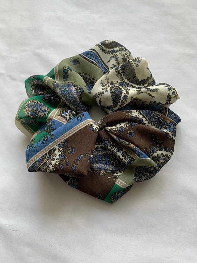 ペイズリースカーフプリントbigシュシュ