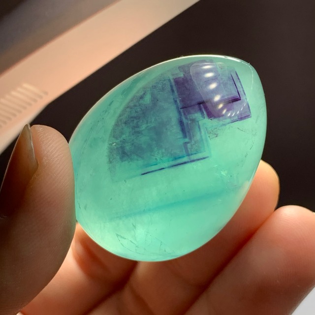 T01.ミルキーブルーグリーンフローライトたまご