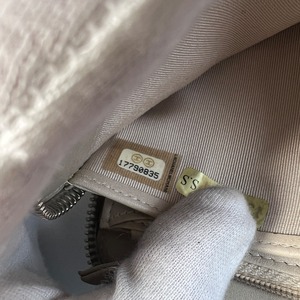 CHANEL シャネル ココマーク ウルトラステッチ  ラムスキン 財布 ベージュ A-8965