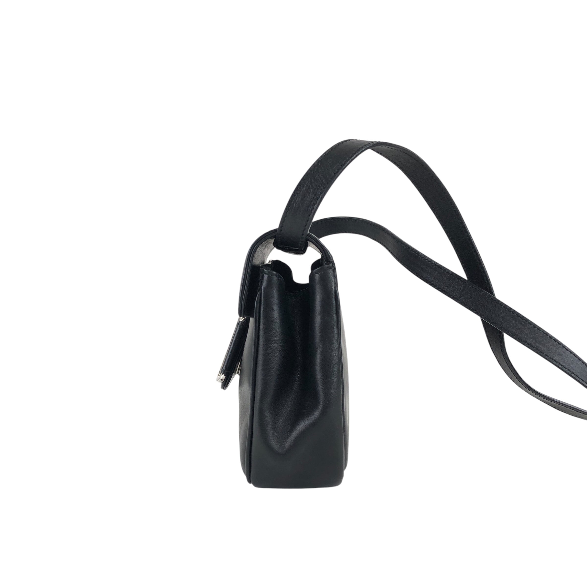 希少 フェラガモ エナメル ミニバッグ ポシェット 黒 ビンテージ 中古・古着通販】Salvatore Ferragamo (サルヴァトーレ フェラガモ