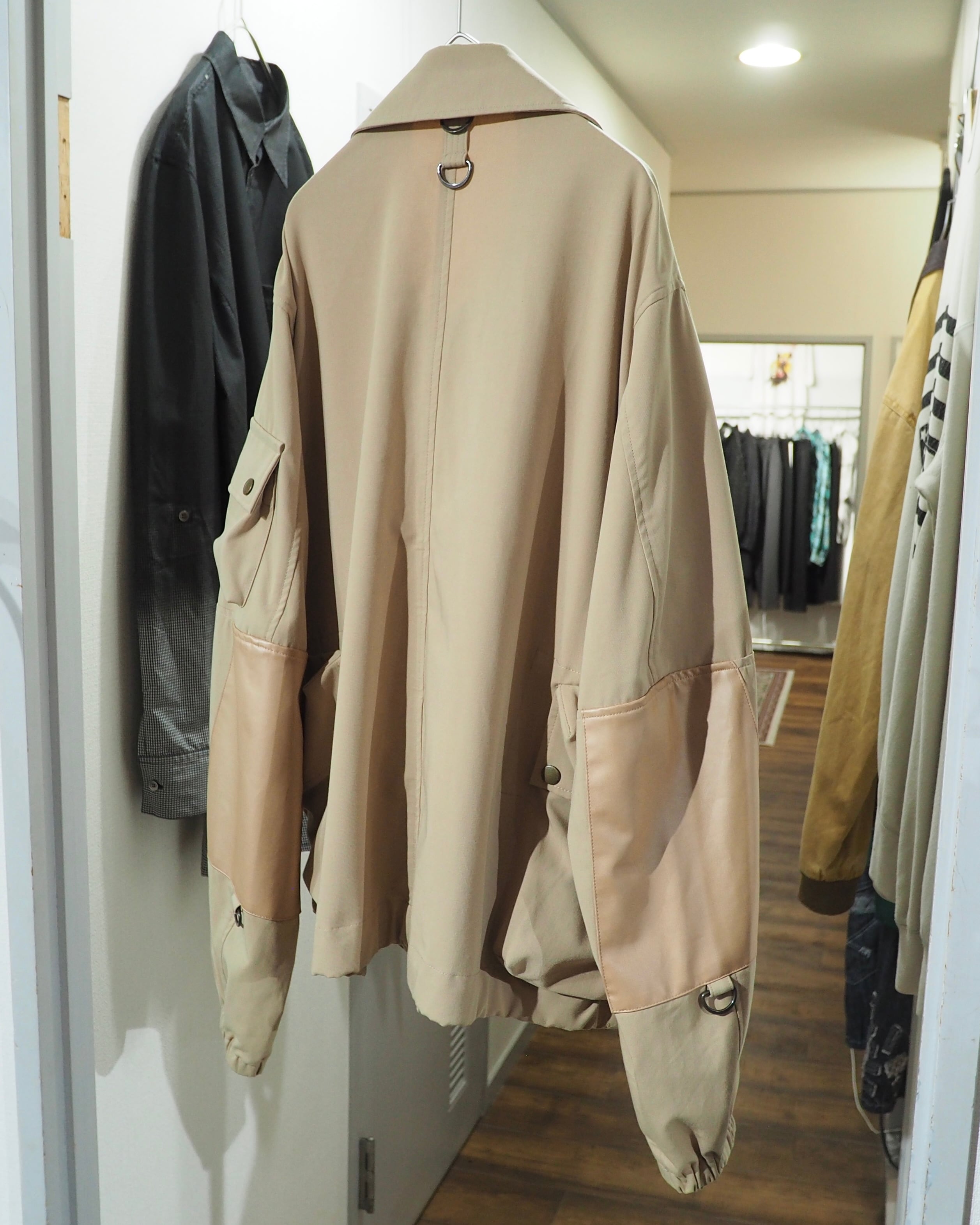 ” Iroquois ” Multi Pockets × Fake leather Panel Custom Military Jacket