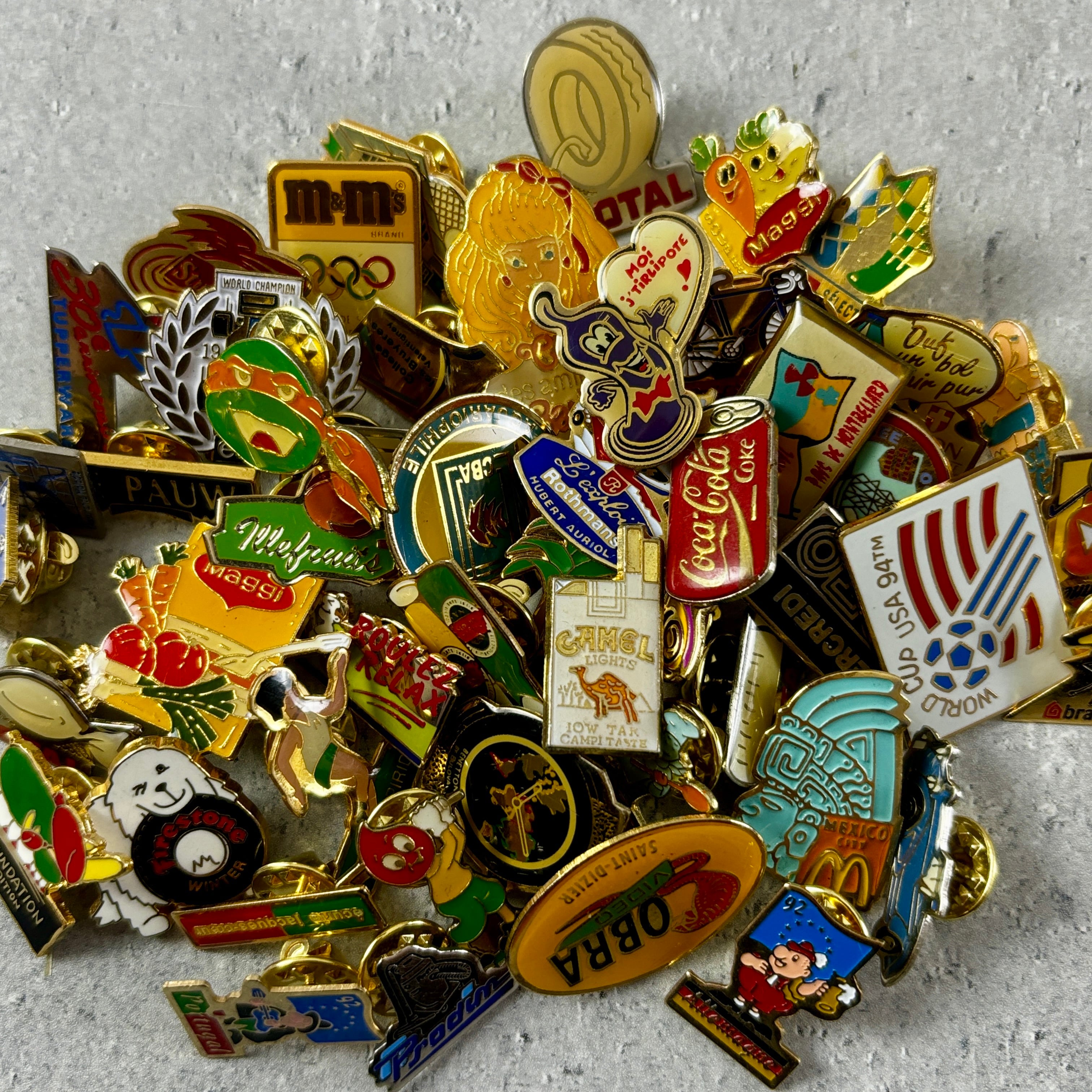 50個 フランス雑貨 ヴィンテージ ピンバッジ ピンズ France pins 50個 フランス雑貨 ヴィンテージ ピンバッジ ピンズ France pins