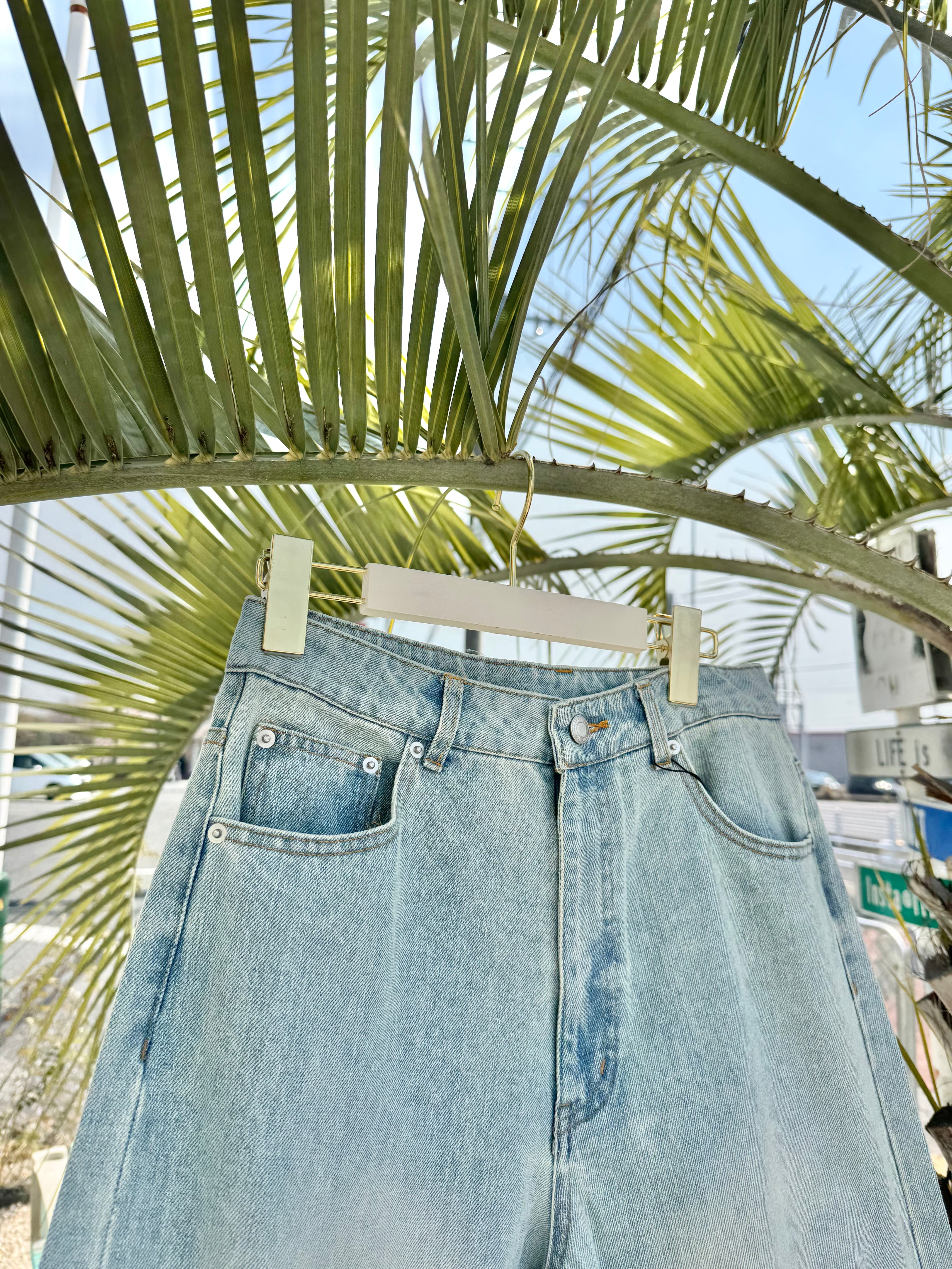 【レディース】レースダメージデニム ¥9,600(10,560)