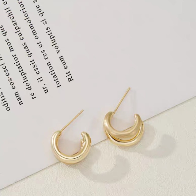 シャイニー＆マット2連風サークルピアス　　1002