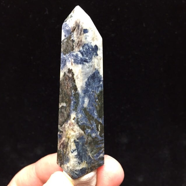 62) 採掘初期・ユーフォラライト44(研磨)