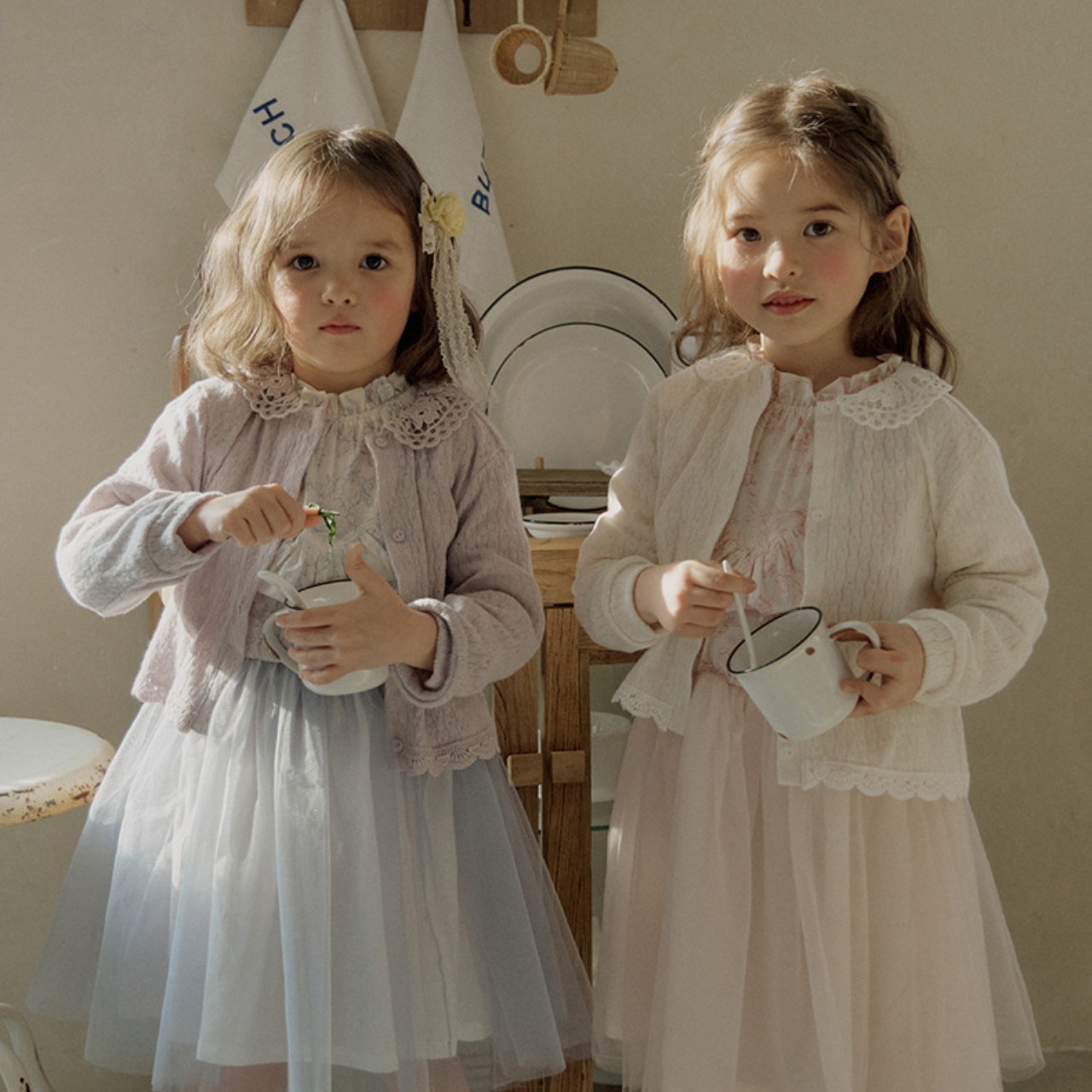 秋レース襟ニットカーディガン