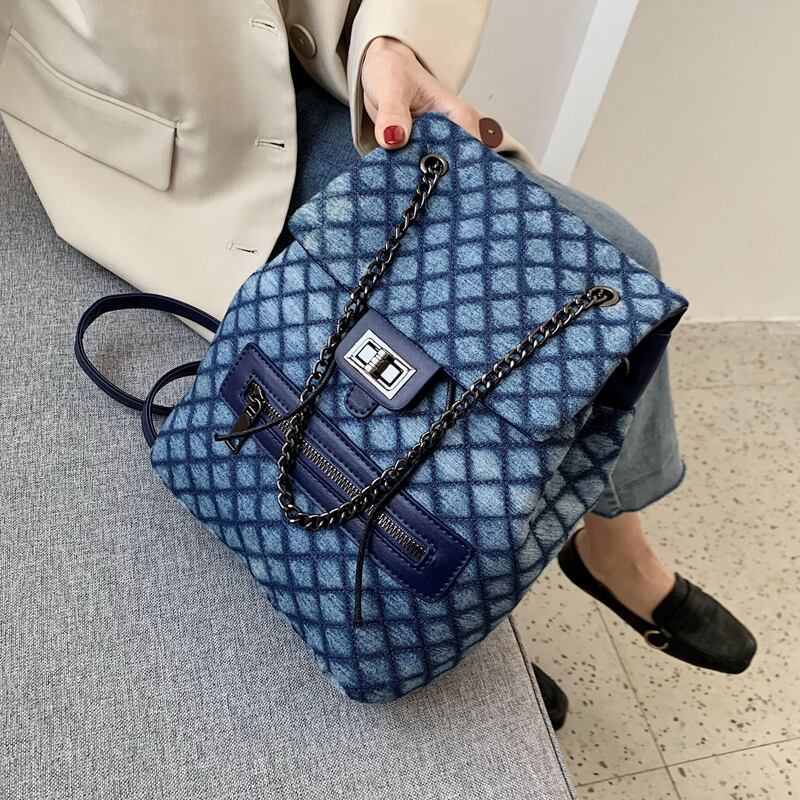 センスバックパック女性バージョン2020人気の新しいトレンドバージョンワイルドメッセンジャーバッグチェーンファッションスモールバックパック 手作りハンドバック81776951104