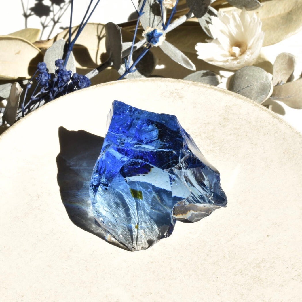 インドネシア産アンダラクリスタル原石 ロイヤルブルーB