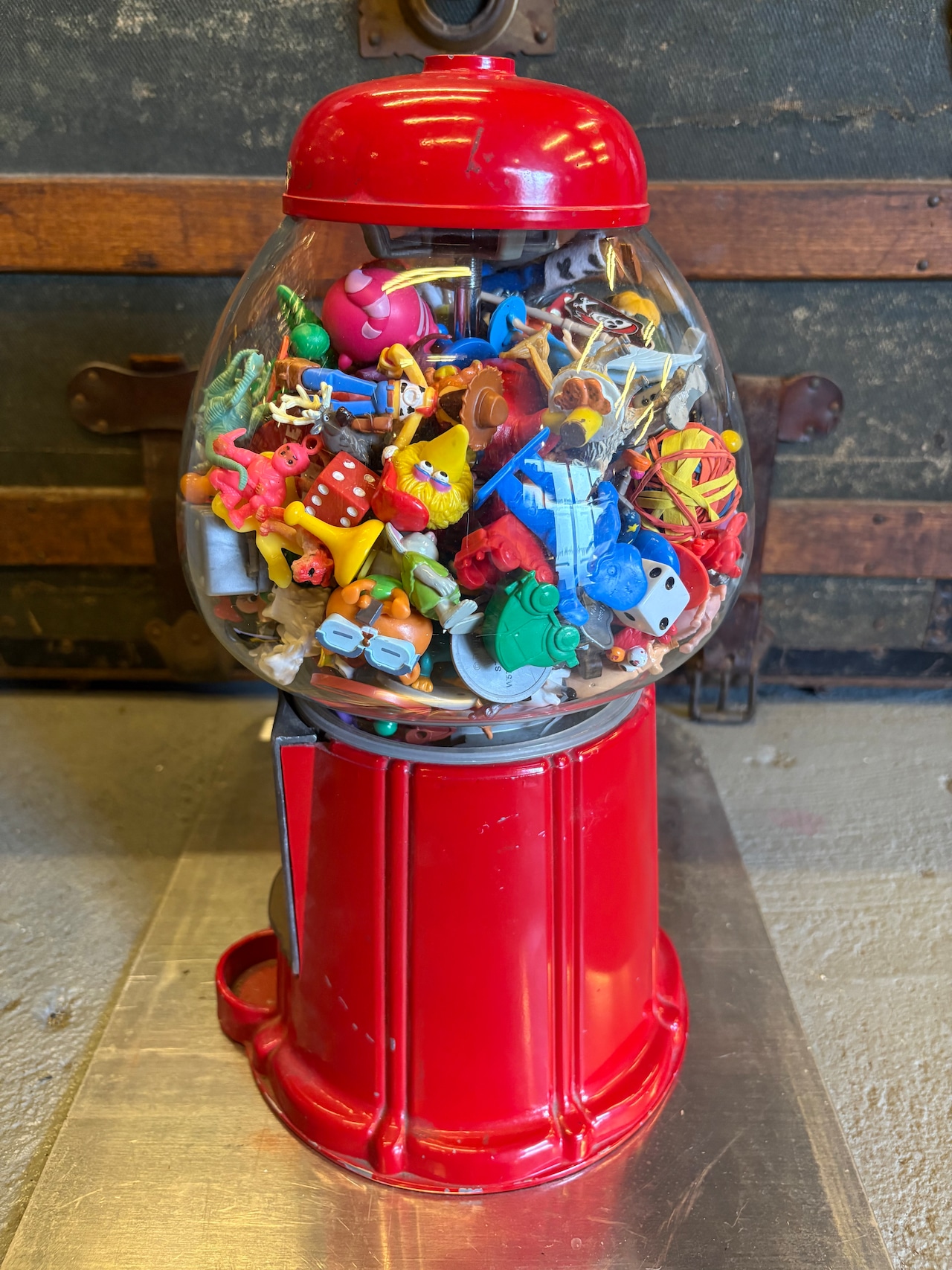 Carousel with Toys! ガムボールマシン おもちゃ付き‼