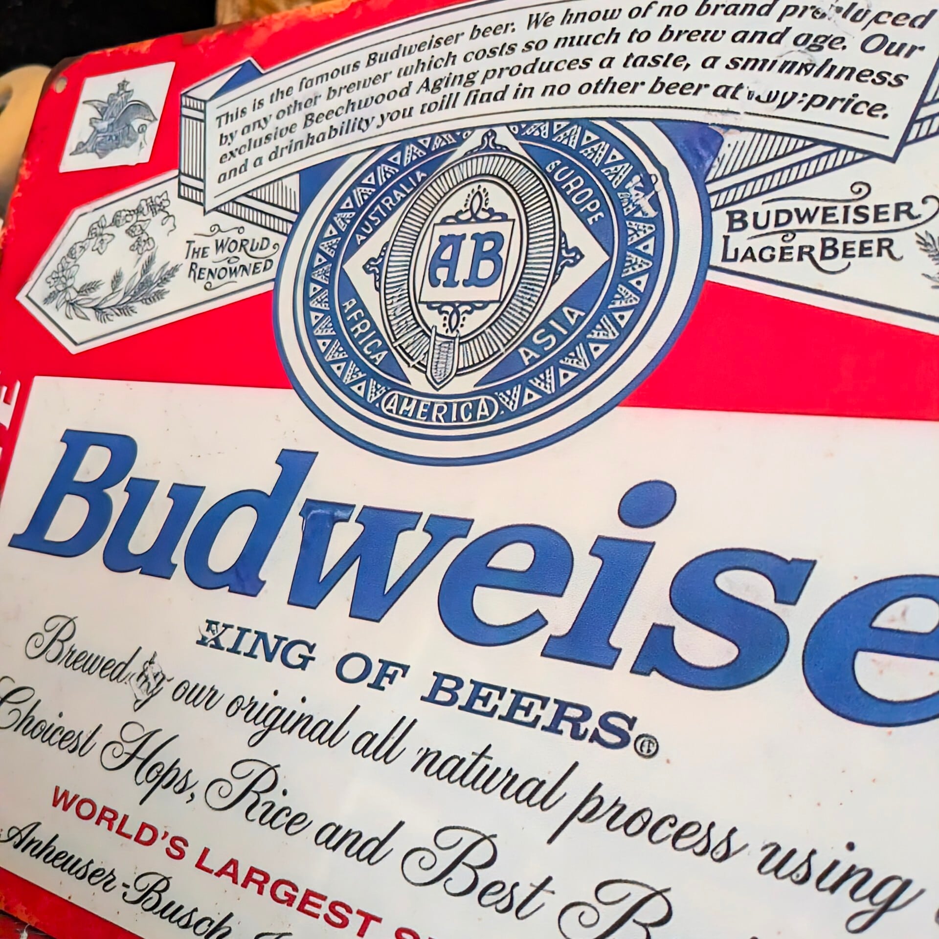 送料無料！ちょうどいいブリキ看板 【 Budweiser ( バドワイザー ) 】 METAL SIGN / メタルサイン / ブリキ看板 / サインボード / ビンテージ加工〚アメリカン雑貨 アメトイ〛