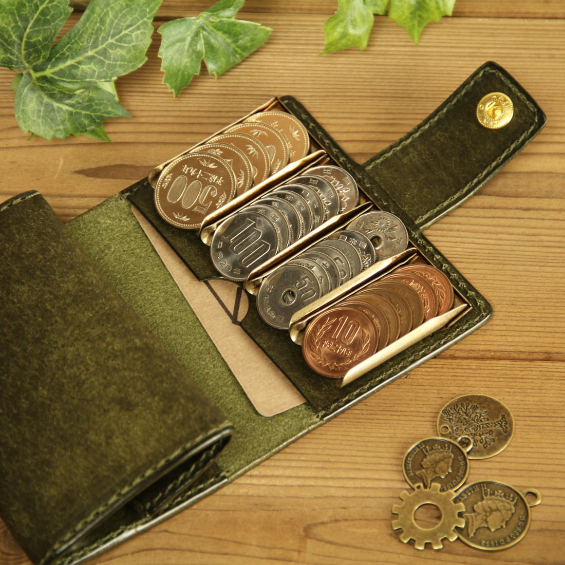 小銭入れ コインキャッチ付き / グリージオ | HANARE LEATHER