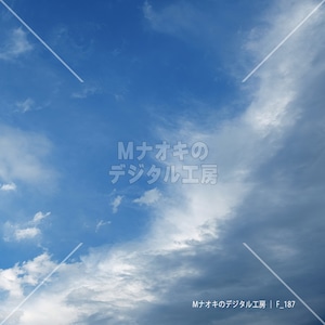 初夏の雨上がりの空　The sky after the rain in early summer