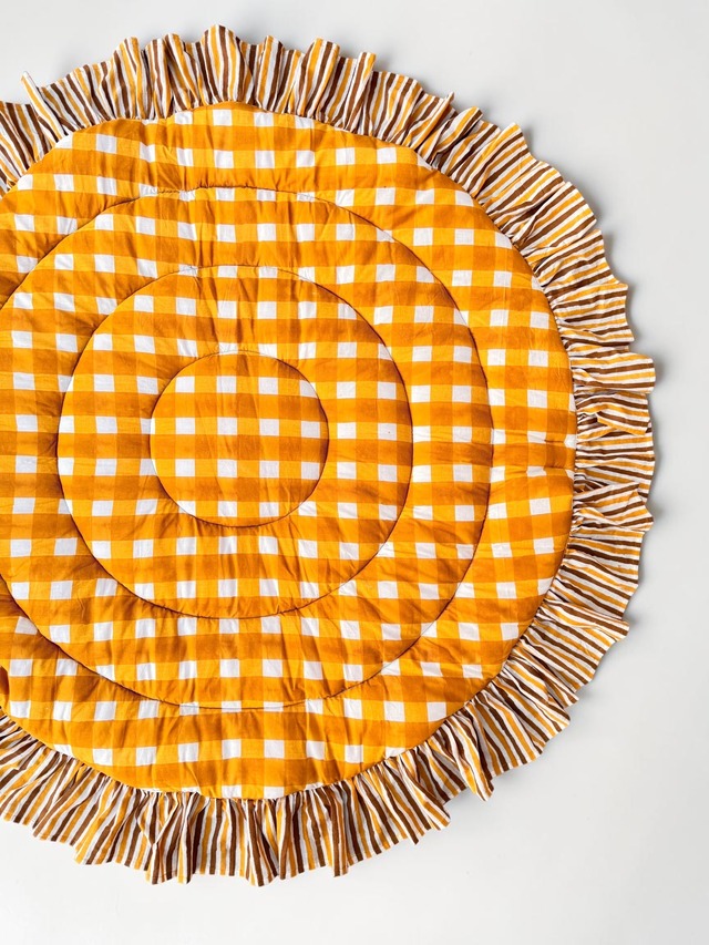 Round Ruffled Baby Play Mat Mustard Check【saruche】