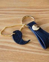 【ヒグマレザーデビュー記念 2/28まで送料無料!】【ヒグマレザー】ループキーホルダー|KEETSオリジナルホック/ベルトループ対応