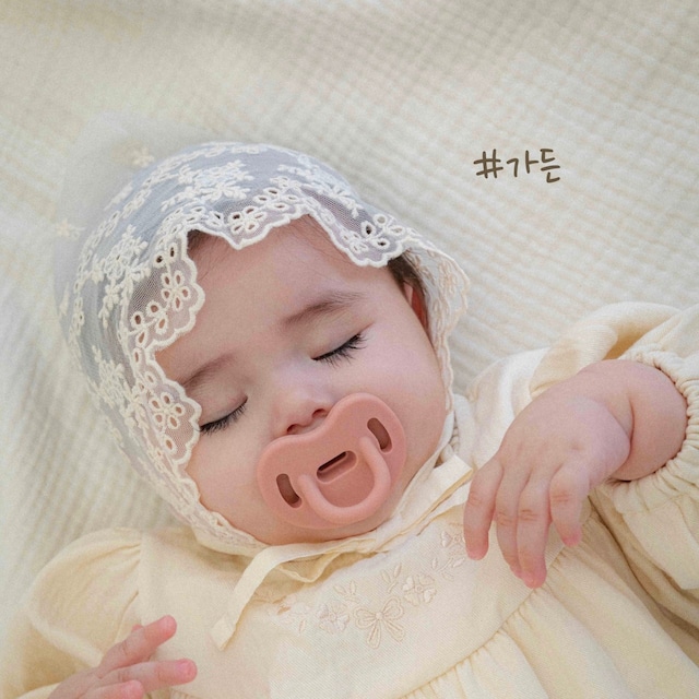 [ choucream ] lace bonnet