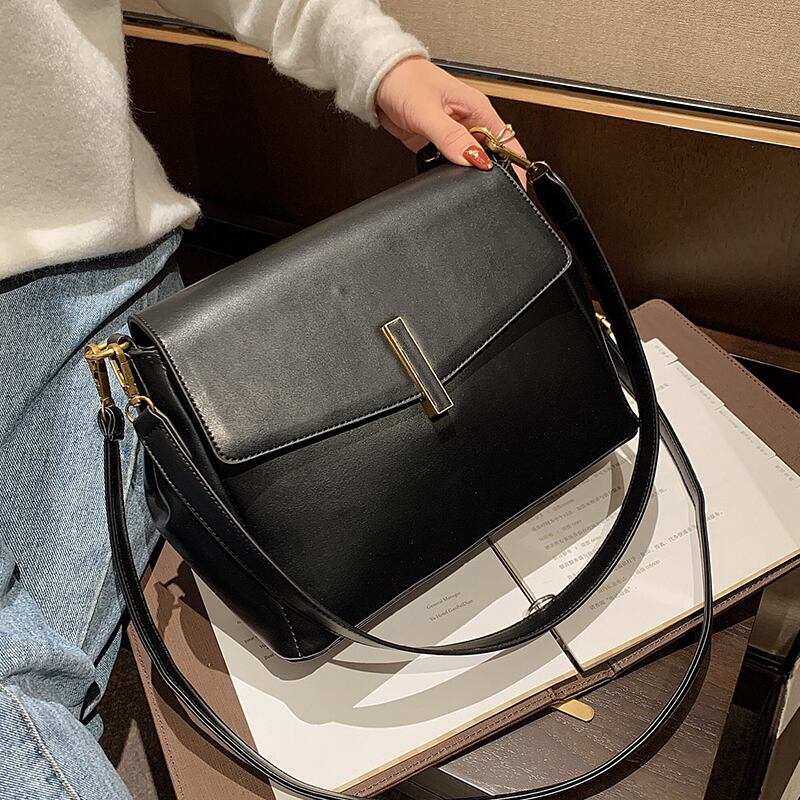 オータムウィンター 秋物 冬物 メッセンジャーバッグ Tiancai_Wing_Bag453021594