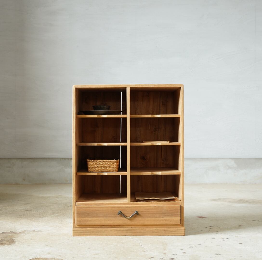 8ますの木製棚