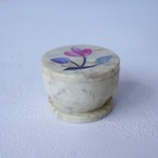 イエローとピンクの小箱