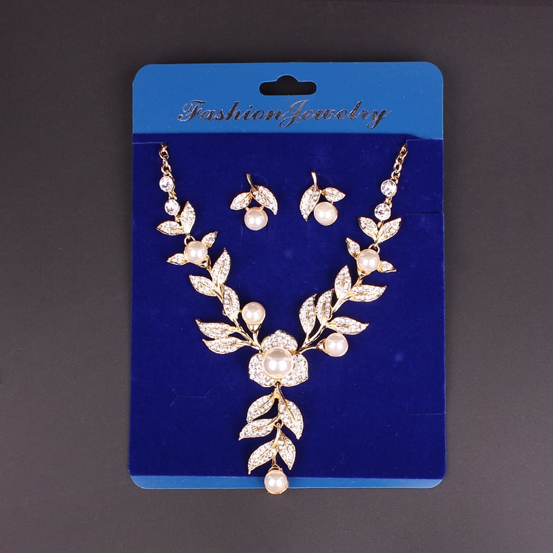 （24）アクセサリー　イミテーション　ネックレス　ピアス　指輪　ブローチ ゴールドカラー ブライダルネックレス & ピアス イミテーションパール