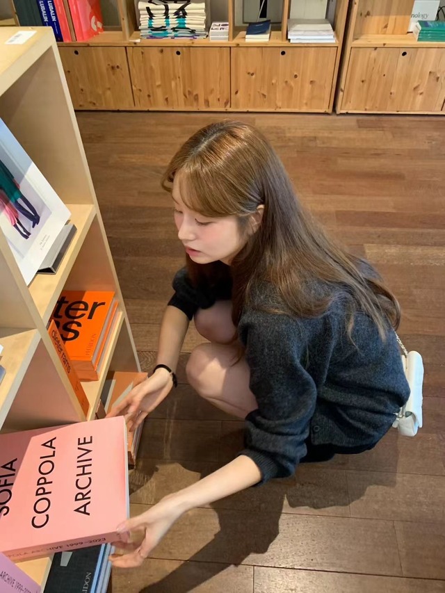 (即納) ounce / Raccoon brush cardigan