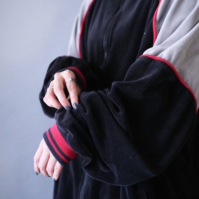 "Sean John" over silhouette switching design velours track jacket