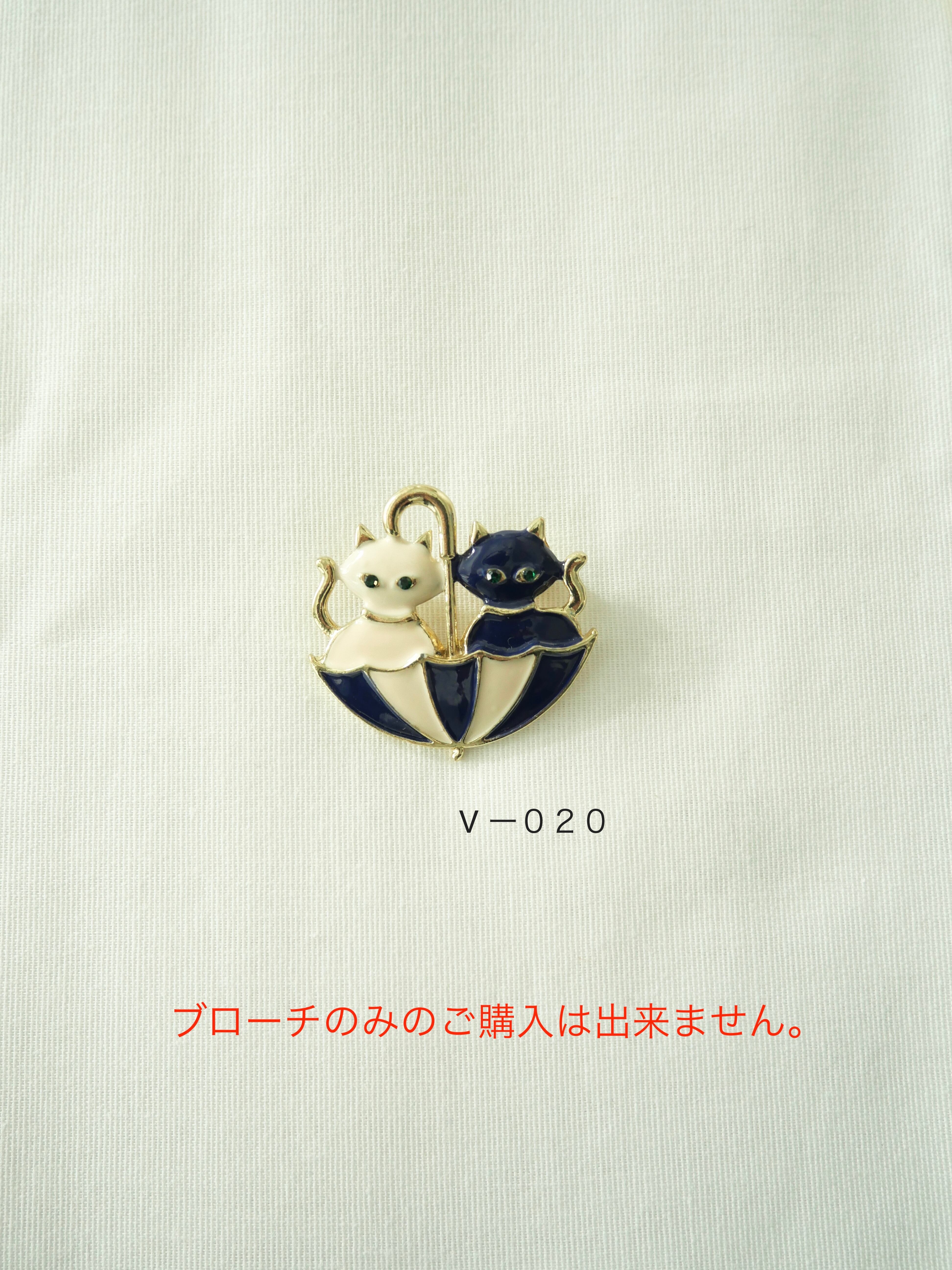 oru アンティークブローチ