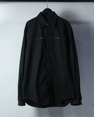 【Caka BLACK】“VERSACE” Studs Decoration Vintage L/S Shirt