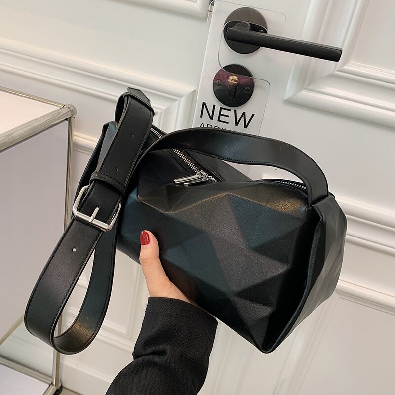 ショルダーバッグ メッセンジャーバッグ 手作りハンドバック82528660762