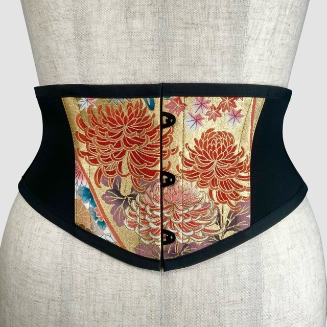 着物コルセット（黒留袖より制作）Kimono Corset (Made of Kurotomesode-Kimono)