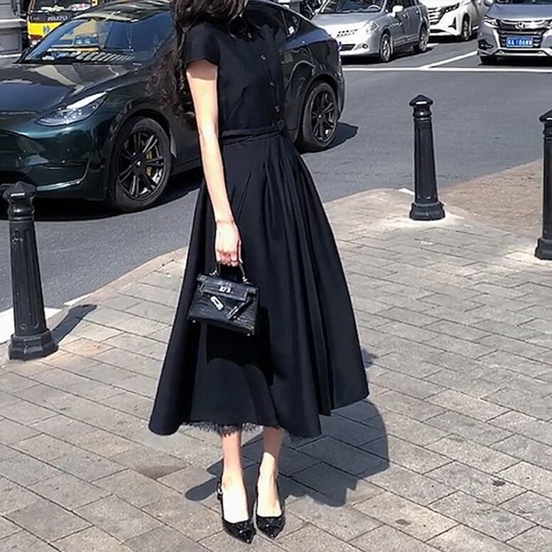 ebureベージュ シャツワンピース 半袖 フレア ebureベージュ シャツワンピース 半袖 フレア - メルカリ