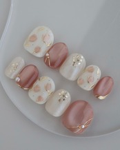 Silky Tulip