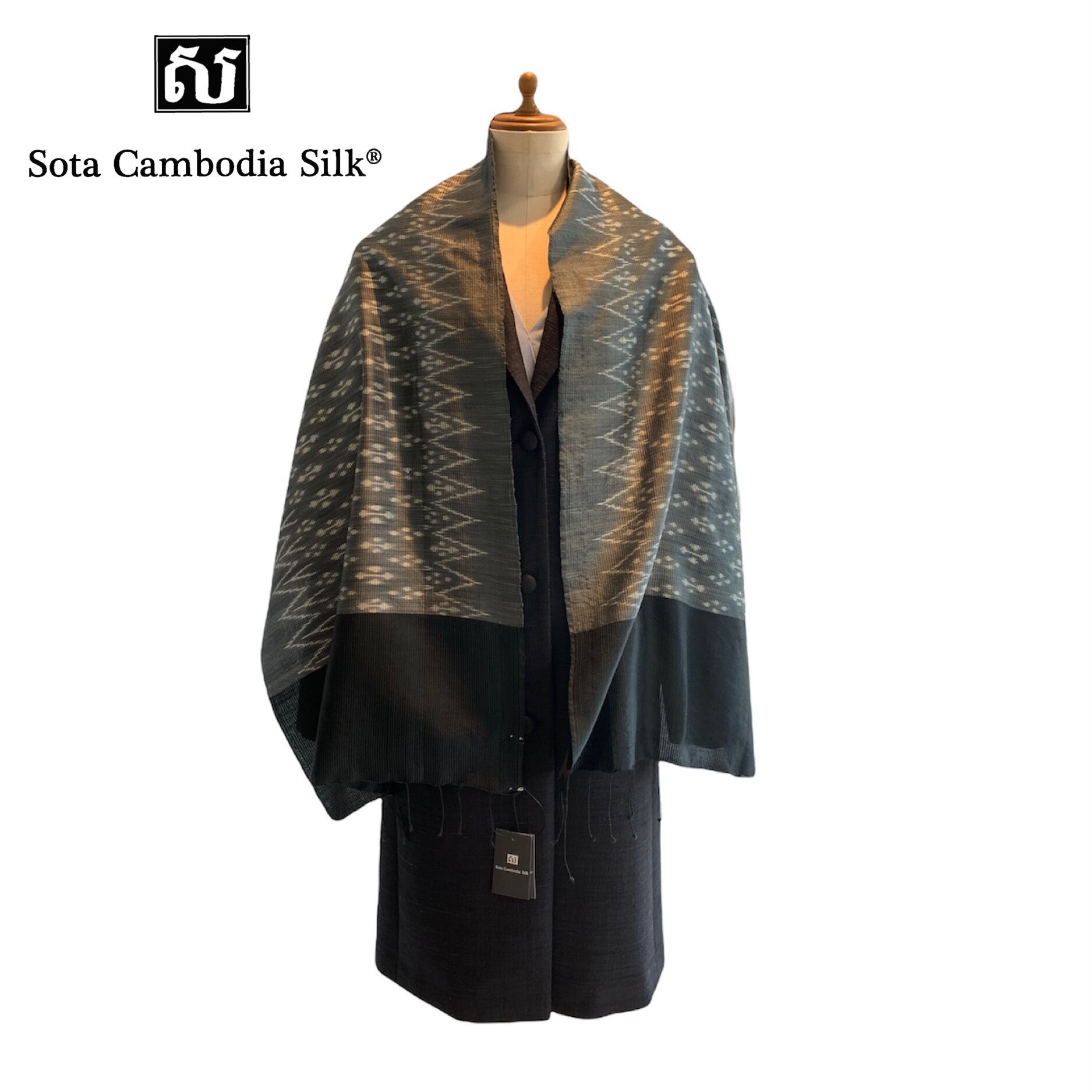 「完売御礼」絣ストール 蛍柄 兼用 絣ストール グレー カンボジアシルク ソウタカンボジアシルク