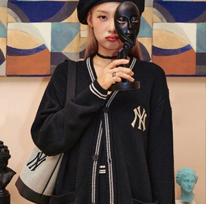 MLB ユニセックスグリーンカーディガン¥25,800+tax(¥28380)