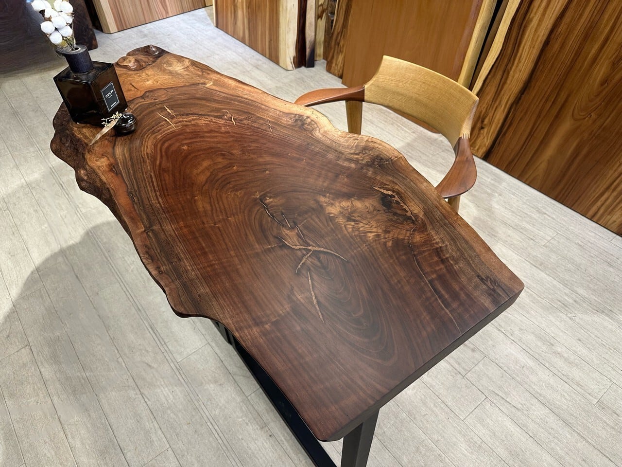 OUTLET】【輪切り】クラロウォールナット_1400×320-620×40_横浜元町店_