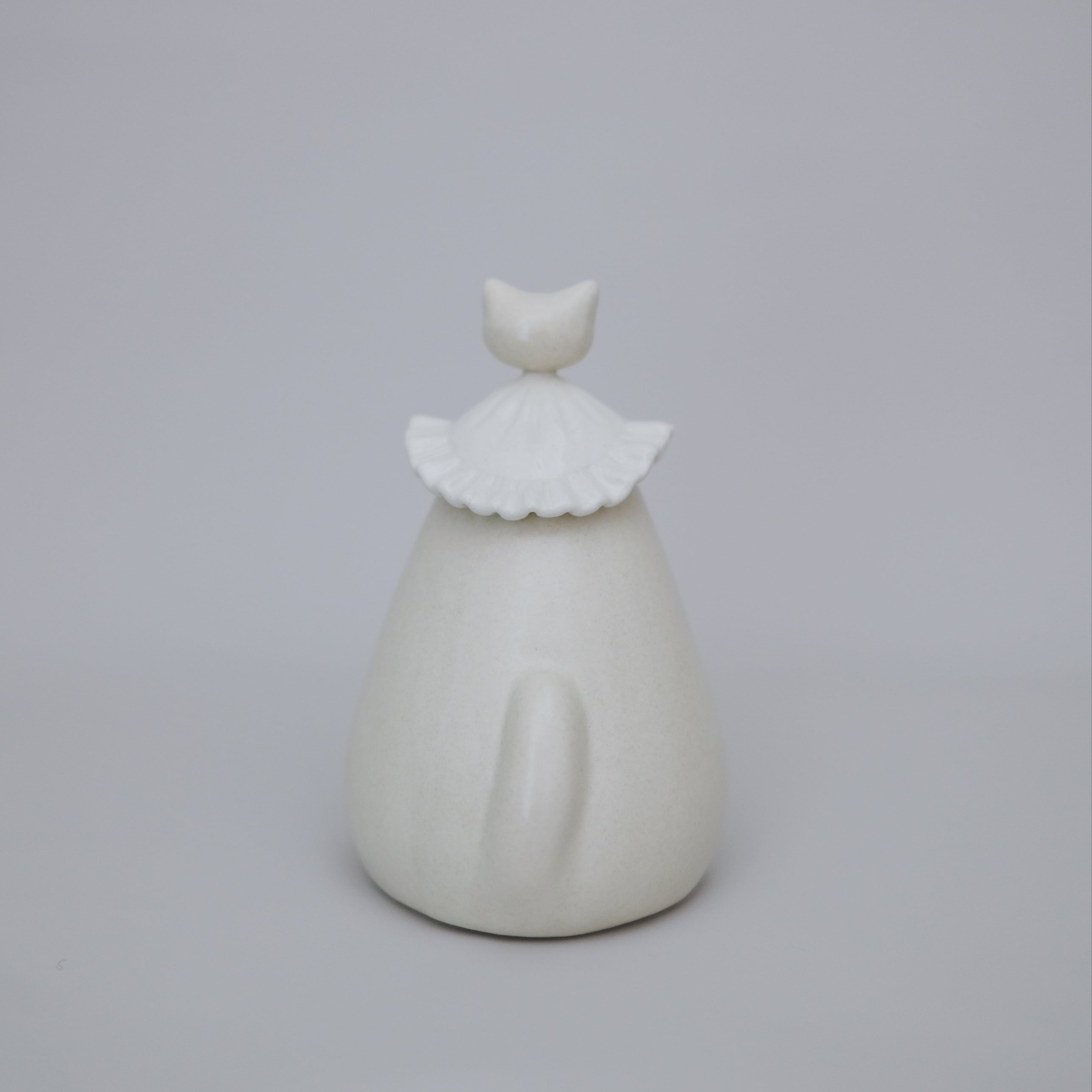 おすわりねこのオブジェB