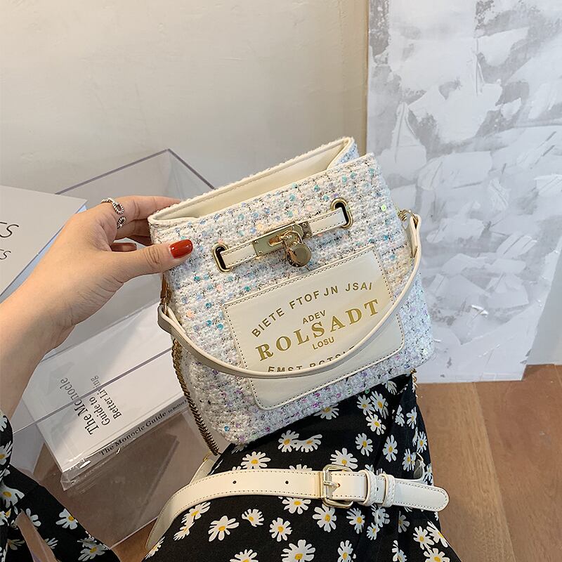 ネットレッドレディーススモールバッグ2020新しいトレンディなワイルドチェーンシングルショルダーメッセンジャーバッグ夏のファッションバケットバッグ Tiancai_Wing_Bag2310437