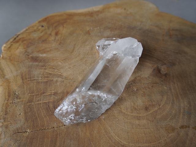 himalayan manihar quartz