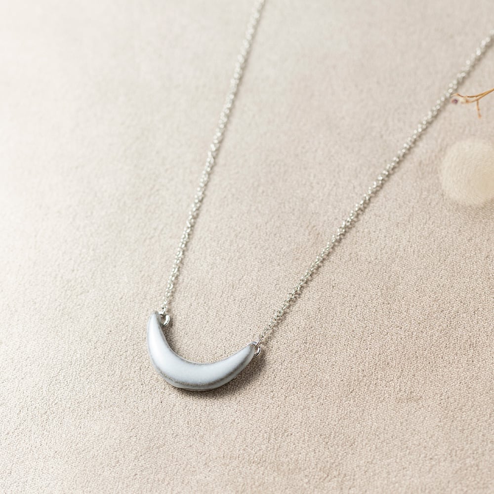 MIKELOオリジナル 陶器「tou」下弦の月 ネックレス ｜白磁×シルバー
