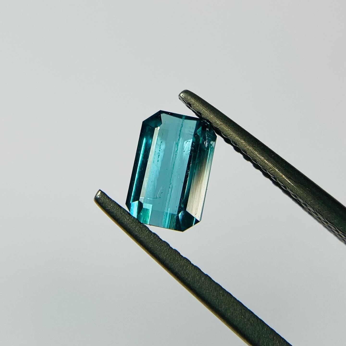 ラグーン〜ピーコック+ネオン感な極上カラー トルマリン1