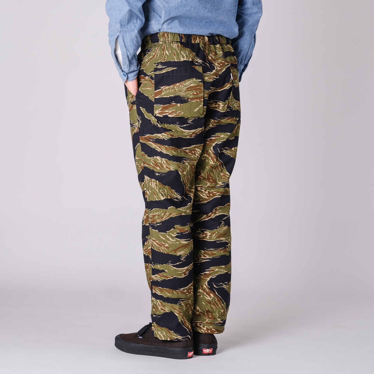 【DARGO】 Tapered Easy Pants / "Type Fatigue"（TIGER CAMO）