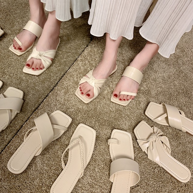 スリッパ女性は2020年の新しい夏のネット赤いファッションカジュアル妖精スタイルソフトボトムノンスリップサンダルレディースシューズを着用します 部族の婦人靴1561261