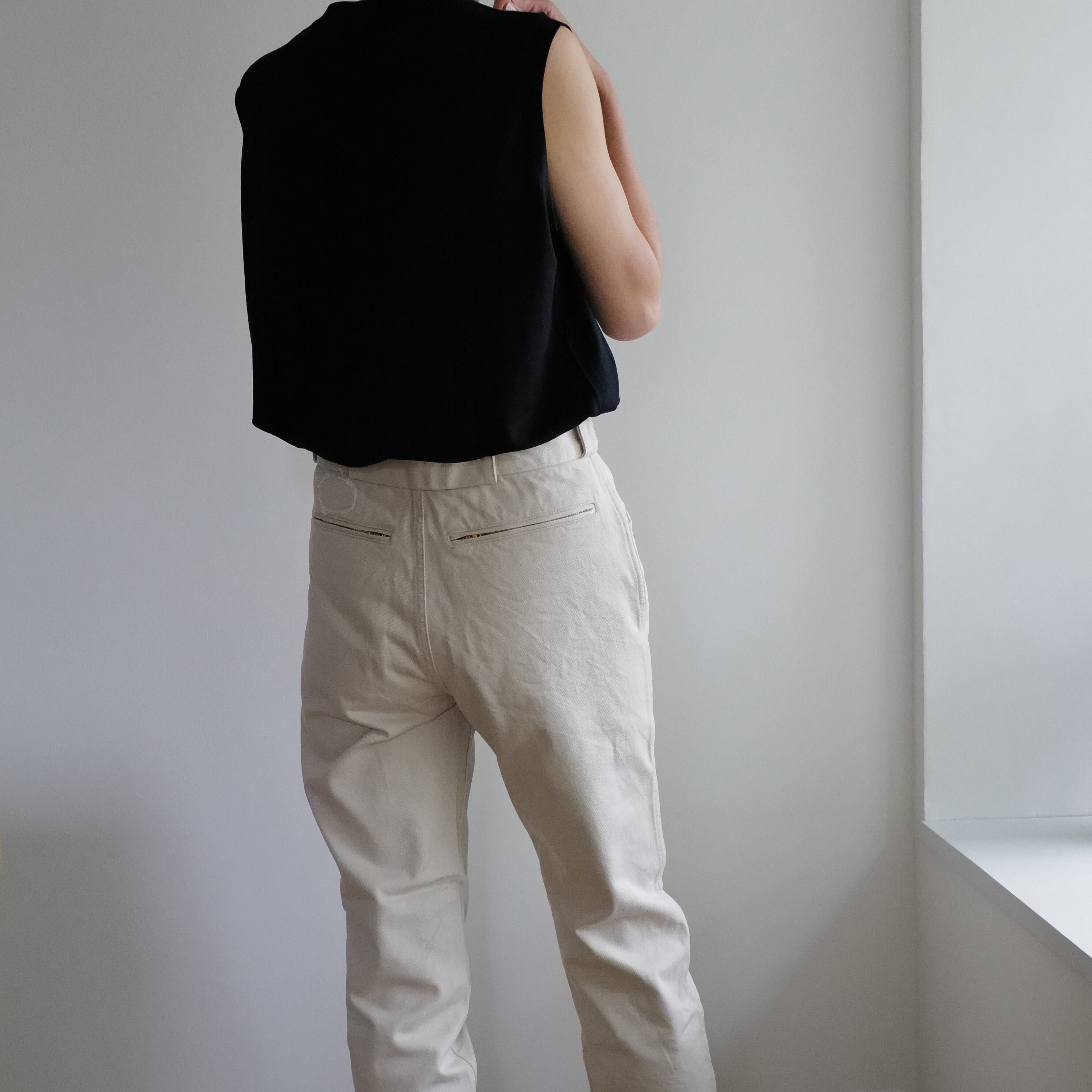 COMOLI ｜ コットンツイル ライダーパンツ | HJ GALLERY