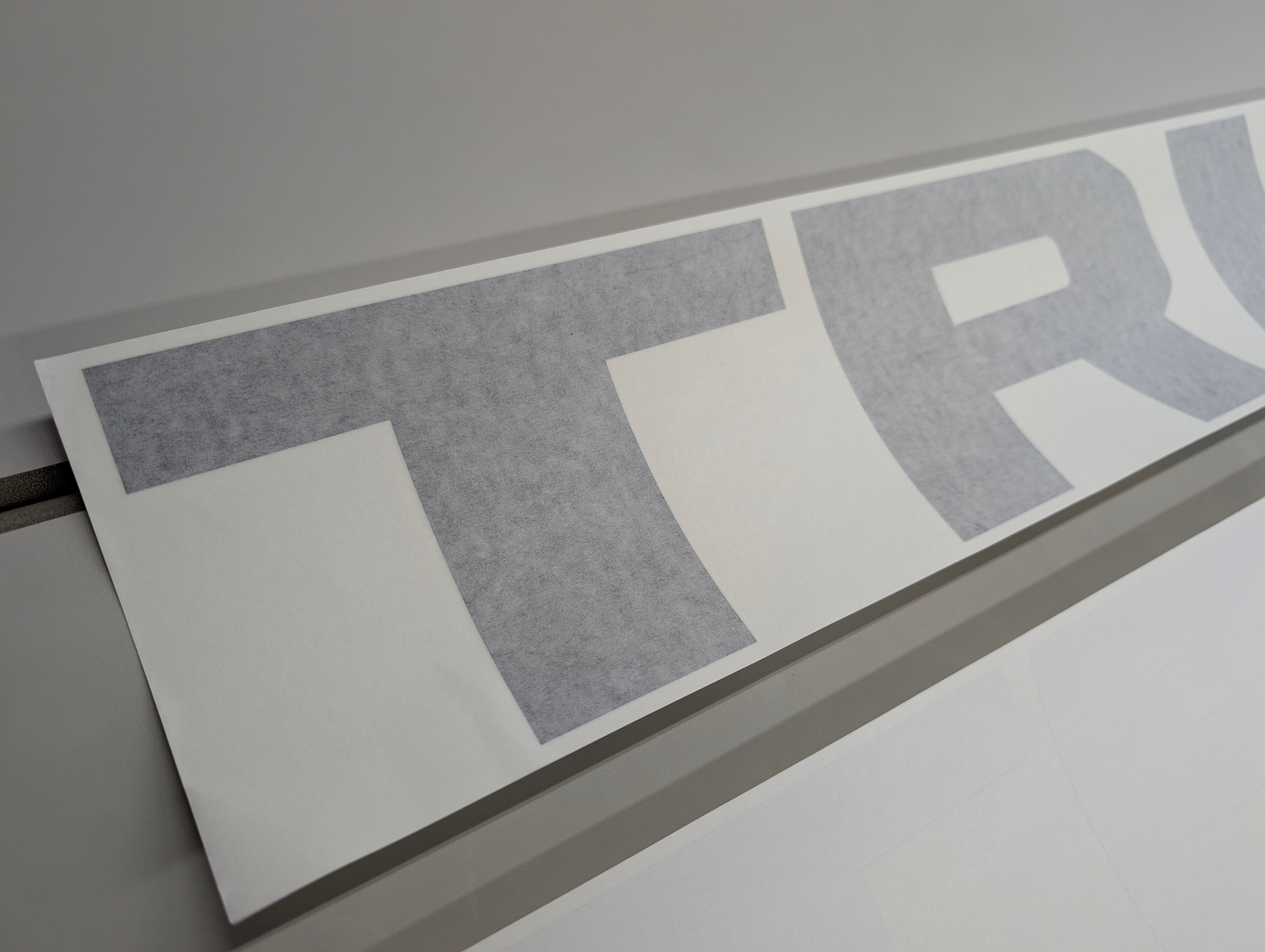 トライトンリアゲート用 TRITONデカール（マットブラック） | MDF