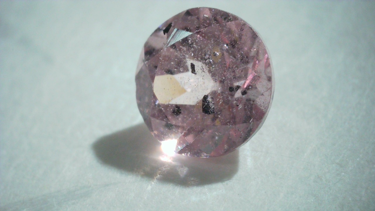 ドラゴンガーネット　0.66ct　[C13‐747]